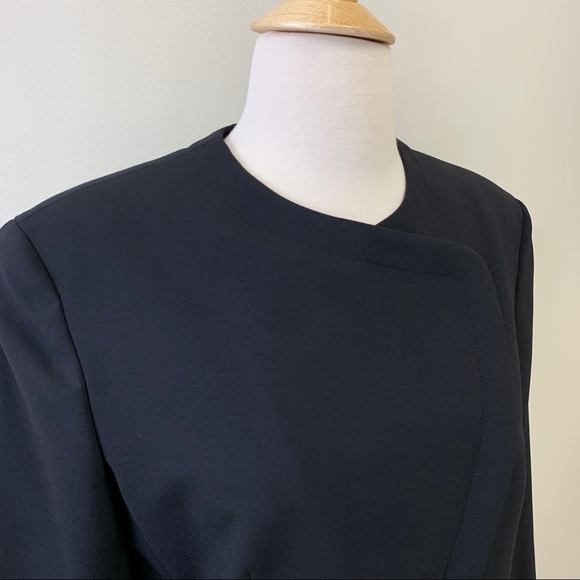 GIORGIO ARMANI LE COLLEZIONI Asymmetric Wool Blazer Size 8 - Picture 4 of 16